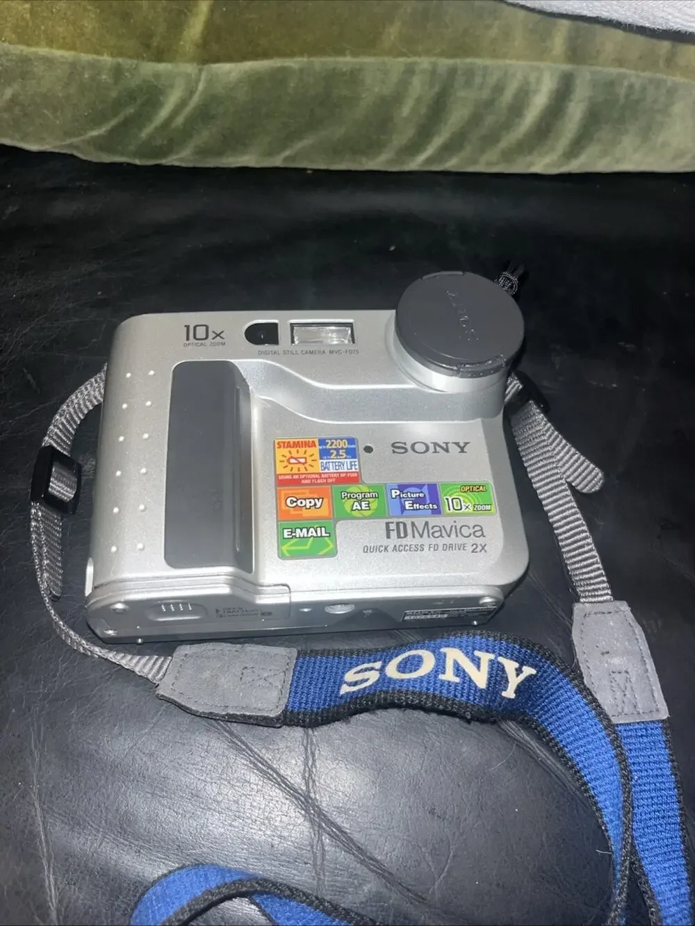 Vintage Japan Sony FD75 Drive 2X Mavica MOVIE Digital Still Camera 10X Lens Zoom
